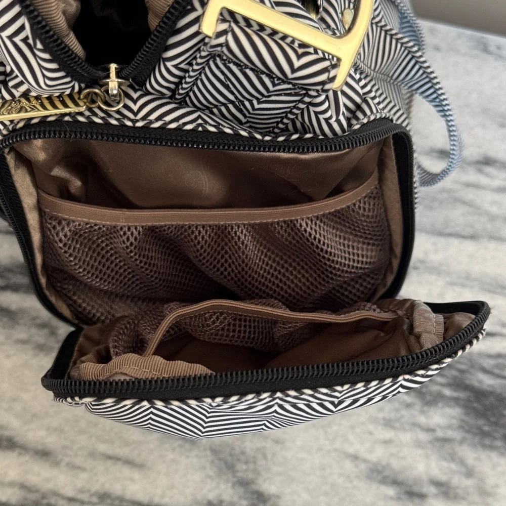 Ju-Ju-Be Black and White Chevron Diaper Bag with Gold Accent